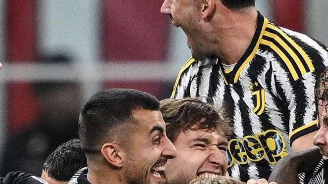 VIDEO - Milan-Juve, gli highlights: dal rosso a Thiaw al gol decisivo di Locatelli