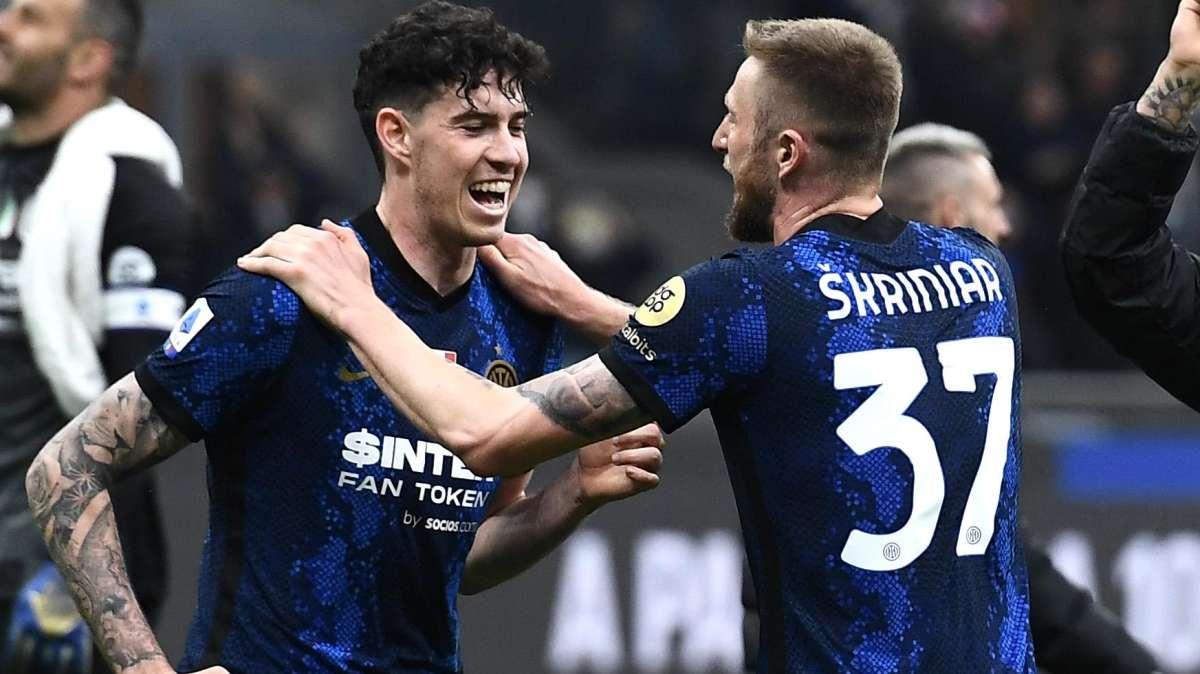 Sky - Bastoni anche oggi a parte: può tornare in gruppo da domani, c'è ottimismo per averlo contro la Juve