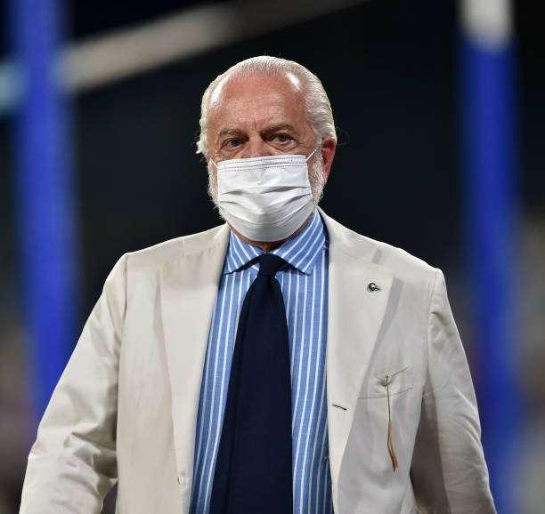 Napoli, pressing DeLa: Maradona al 100% di capienza per Inter e Barça