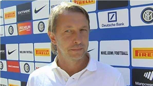 Sky - Col Southampton in panchina ci sarà Stefano Vecchi. De Boer sull'uscio