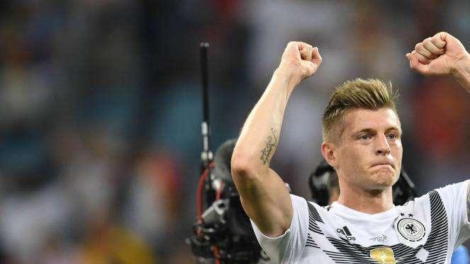 Kroos toglie la Germania dai guai: Svezia sconfitta 2-1