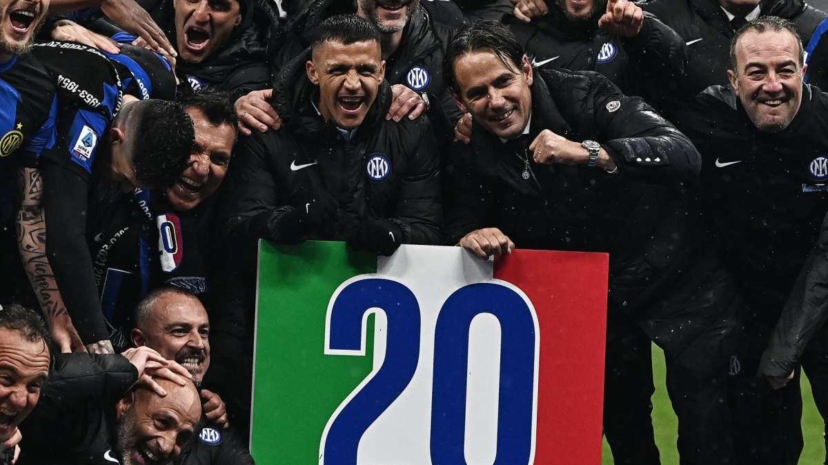 L'albo d'oro secondo Tuttosport, la Juve ne ha 38, Inter con l'asterisco: "Storia che divide il calcio italiano"