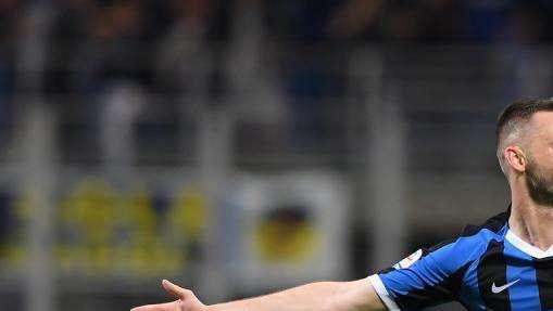 Brozovic maratoneta della Serie A: 11,8 km di media in stagione