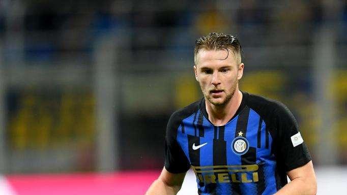 AS - Atletico, si pensa al dopo Godin: anche Skriniar nei 'consigli per gli acquisti'