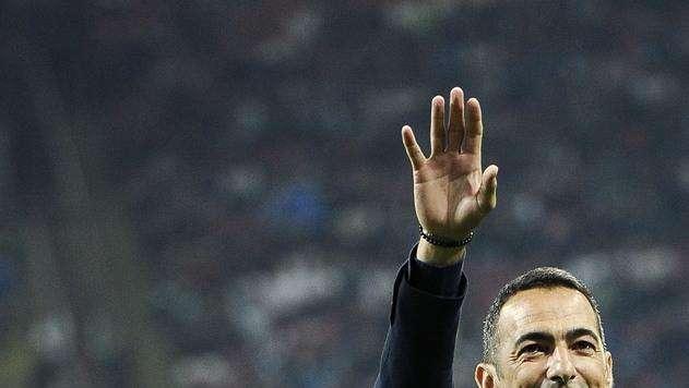 Qatar 2022, l'ecuadoriano Djorkaeff Reasco incontra... Youri Djorkaeff