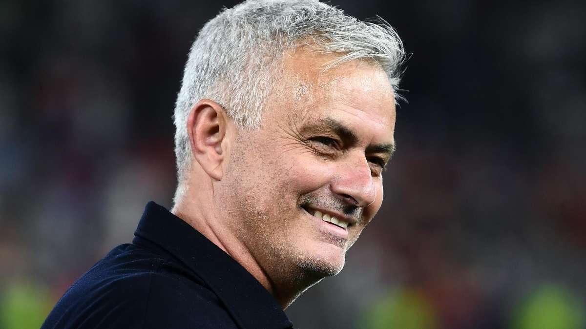 Mourinho: "Con il Triplete abbiamo realizzato qualcosa di unico in Italia. Tra me e l'Inter legame eterno"