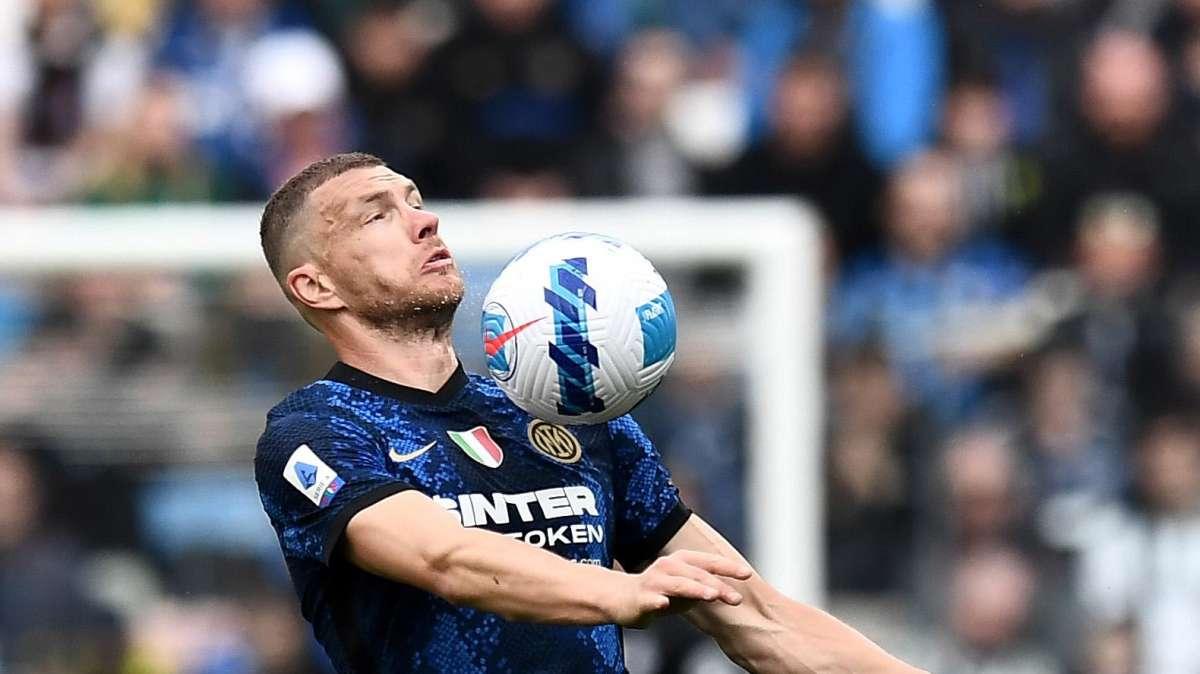 SI - 48 ore fa offerta ufficiale della Juve per Dzeko: il bosniaco ha declinato