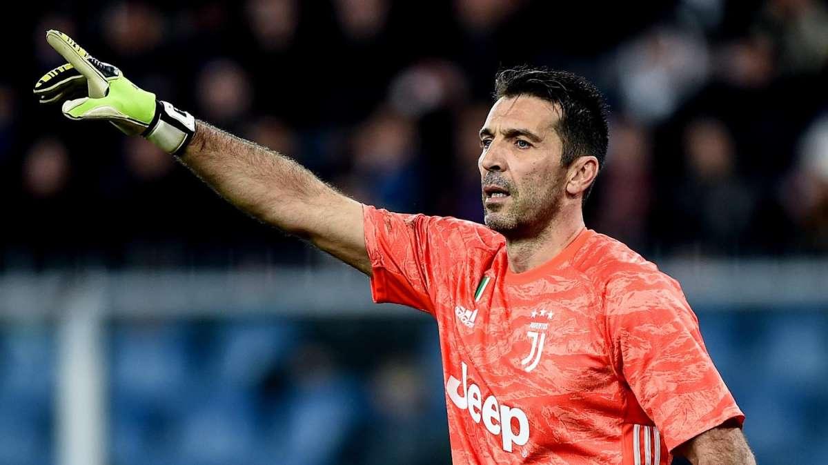 Juve, Buffon: "L'Inter non mi sorprende, conosco Conte. Siamo i più forti, il destino è nelle nostre mani"