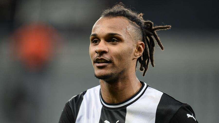 Lazaro, sì alla permanenza al Newcastle: l'Inter lo presta un altro anno ma con riscatto obbligatorio