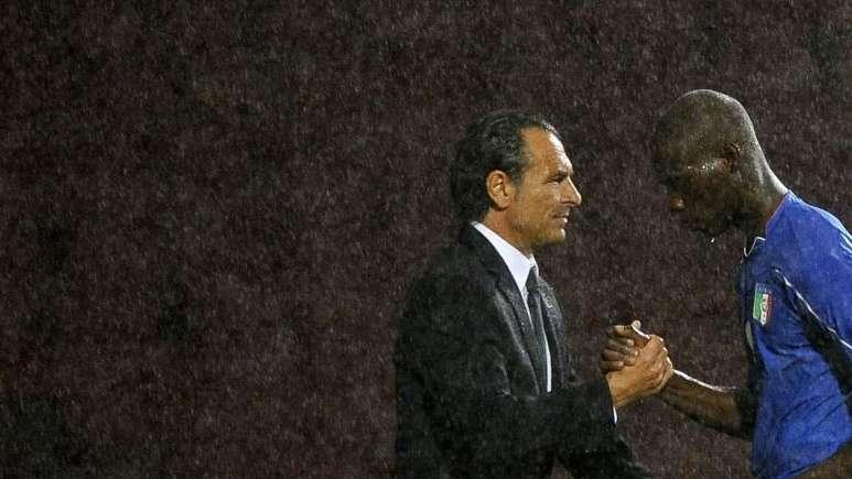 Prandelli: "Balo si diverta e faccia il giocoliere"