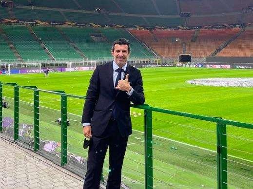 Figo riabbraccia San Siro. E i pensieri sono per l'Inter: "Tanti bei ricordi in questo stadio"