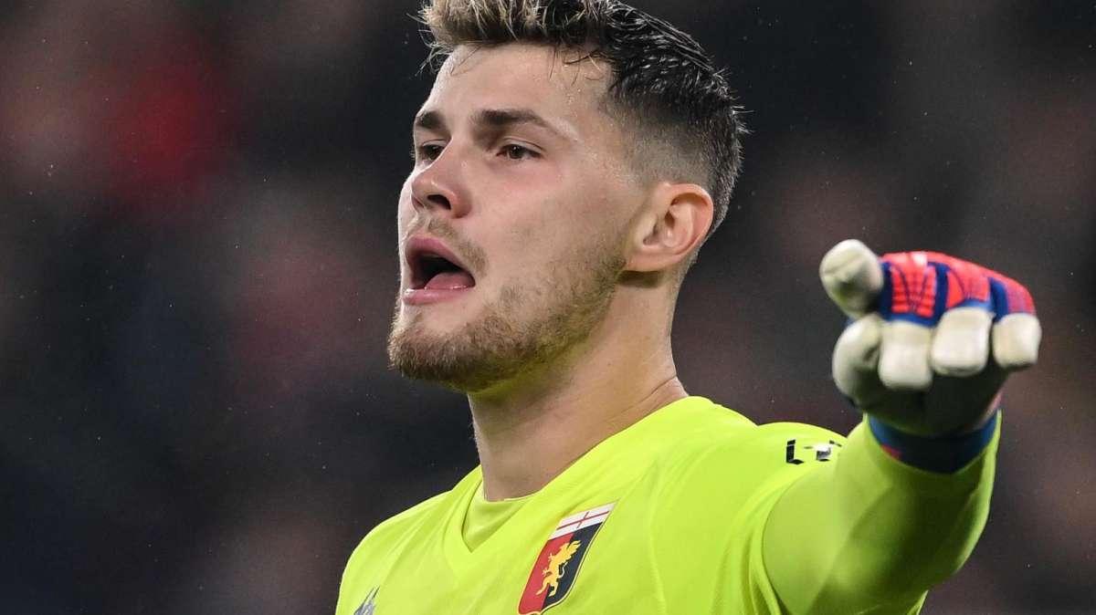 Genoa, il ds Ottolini: "Martinez all'Inter, le segretarie stanno ultimando i documenti. Su Gudmundsson solo sondaggi"