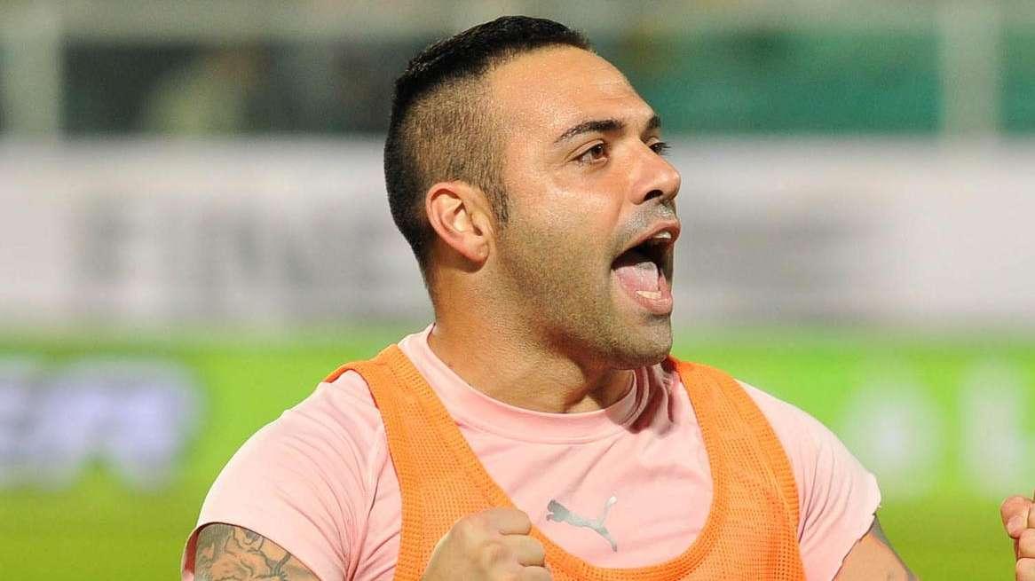 Palermo decimato a Milano: fuori pure Miccoli