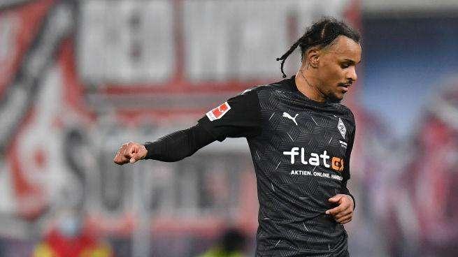 FcIN - Lazaro-Borussia MG, riscatto improbabile: le ragioni. L'esterno mantiene i contatti, ma tutto è fermo