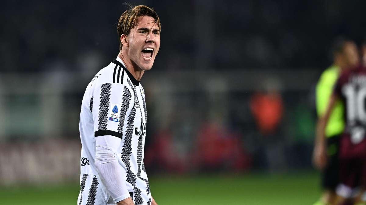 GdS - Vlahovic e la pubalgia: con il PSG non ci sarà, con l'Inter dovrebbe rientrare ma per ora filtra prudenza