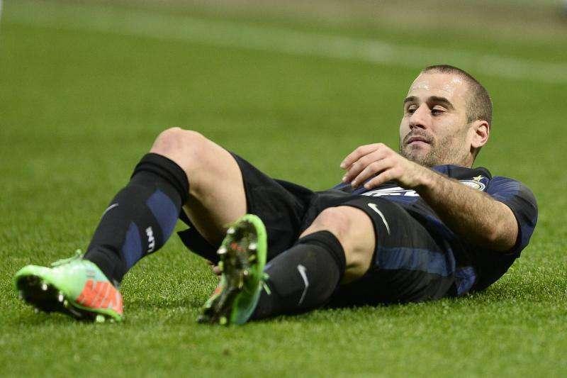 Quote capocannoniere: vola Tevez, Palacio paga 11