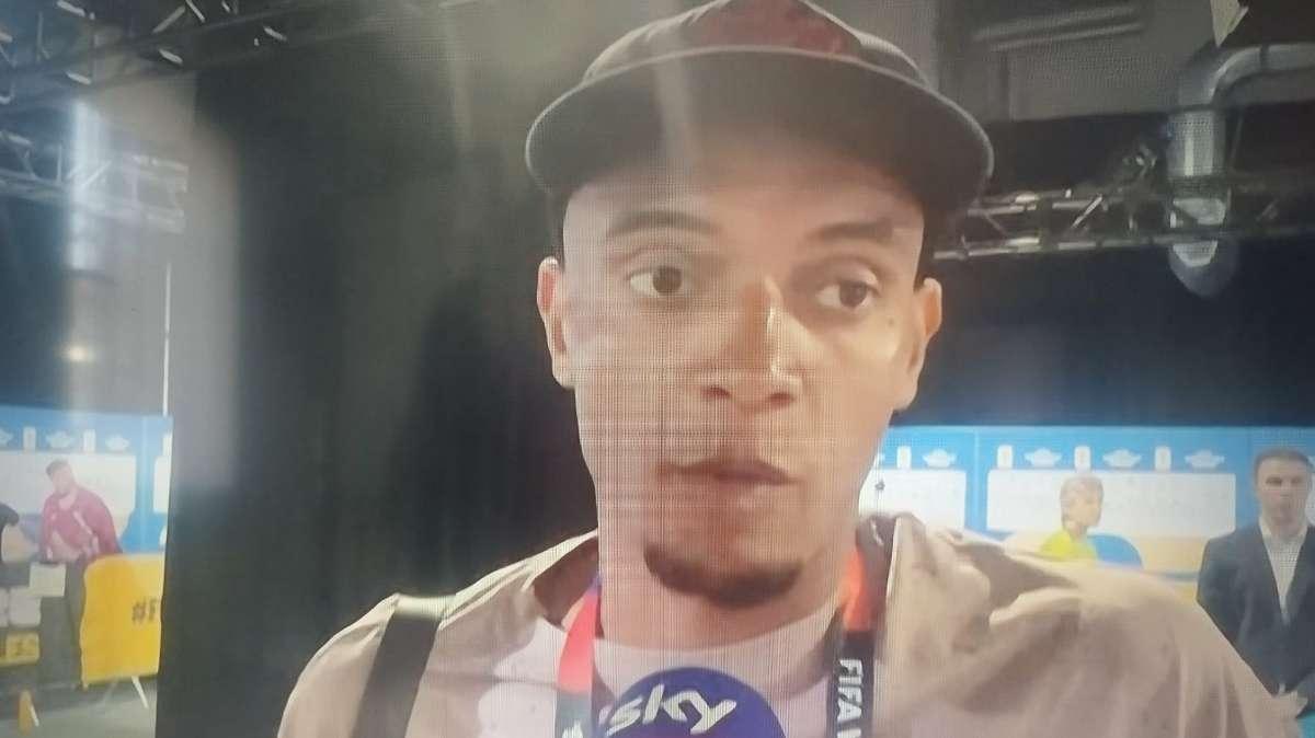 Akanji: "Felice per il rinnovo di Chivu, adoro lavorare con lui"