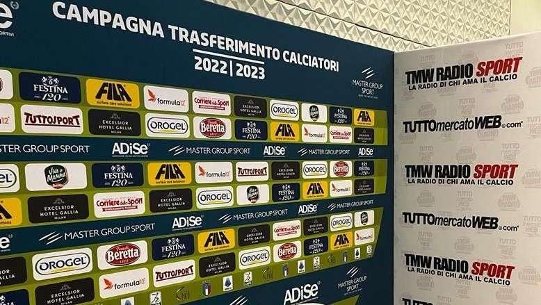 SI - Calciomercato estivo protratto di 4 ore: trattative anche durante Inter-Atalanta