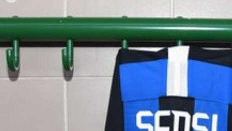 FOTO - Maglia numero 12 per Stefano Sensi: pronta la sua divisa nello spogliatoio