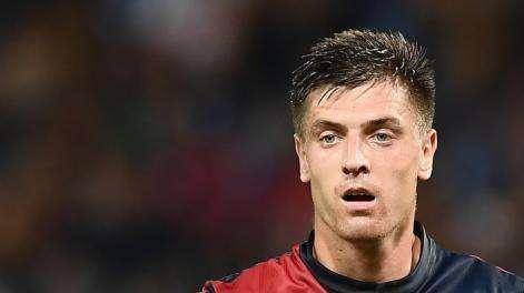 Piatek dribbla le voci di mercato: "Penso solo al campo. Io al Barça? Non ci credo"