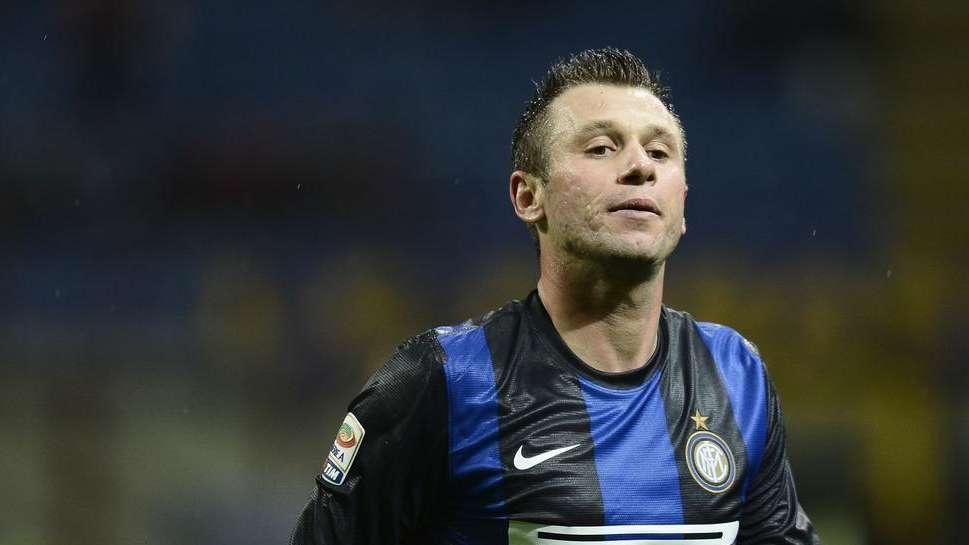 Cassano, Ranocchia e Milito stasera a Marassi? 
