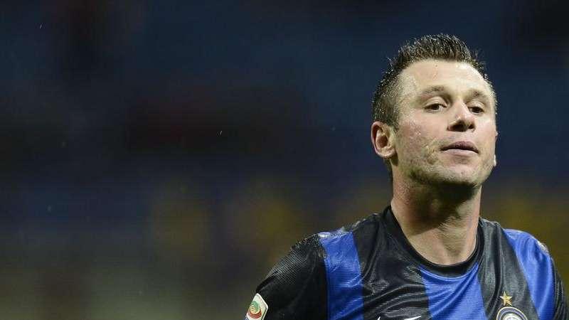 GdS - Cassano rientra, giocherà e... sfida Cavani