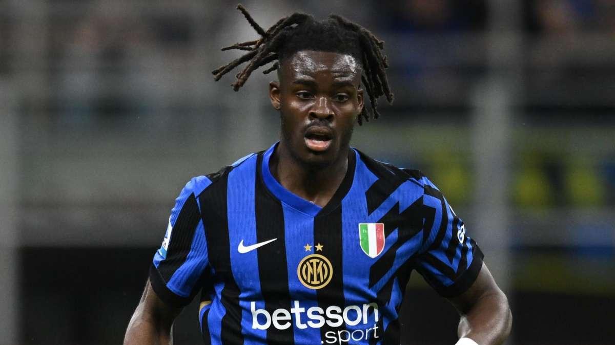 DAZN - Inter-Lazio, rigore per fallo di Bisseck: Inzaghi aveva chiesto il cambio del tedesco 20 secondi prima