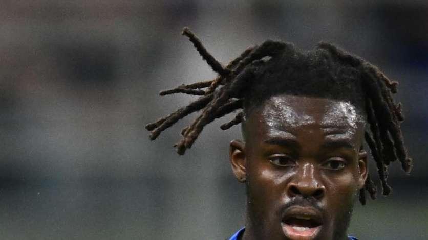 TS - Difesa Inter, "sacrificato" uno tra Bisseck e Pavard. Ma su Leoni non c'è unità di vedute