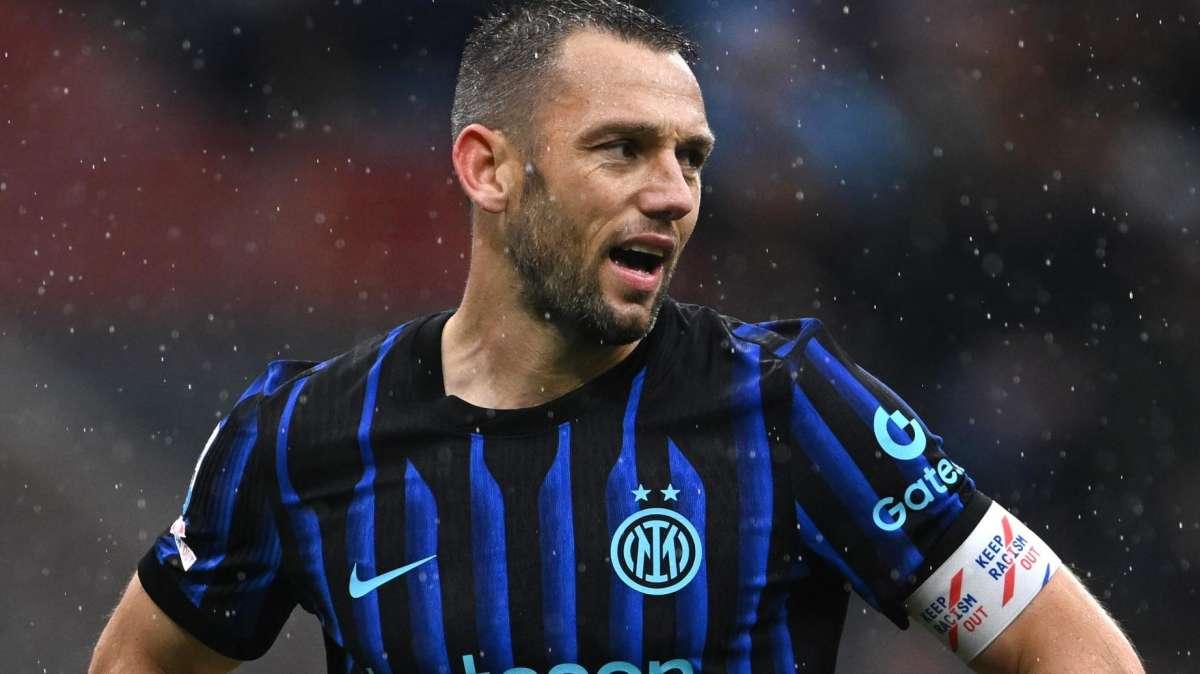 FcIN - Acerbi, futuro in Arabia? Inzaghi non molla. Per De Vrij tante opzioni internazionali: tutti i dettagli