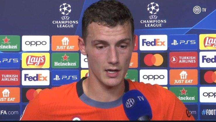 Pavard a ITV: "Felice per l'esordio da titolare, calcio italiano molto aggressivo e tattico"