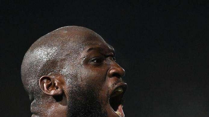 Telegraph - Ritorno all'Inter? No. Lukaku è infastidito dalle voci e non intende voltare le spalle al Chelsea