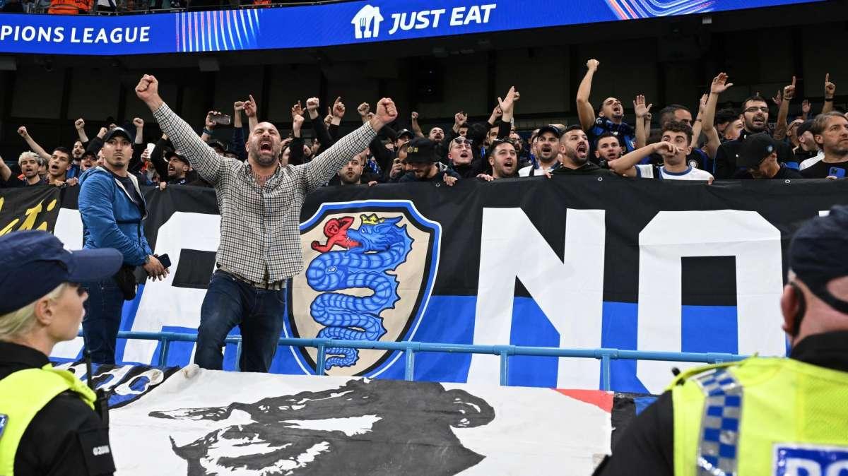 Inchiesta sugli ultras di Inter e Milan, conclusi gli interrogatori: solo uno dei 19 arrestati risponde al gip