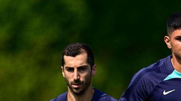 FOTO - Tutto pronto per Lens-Inter: le immagini del warm up dei nerazzurri