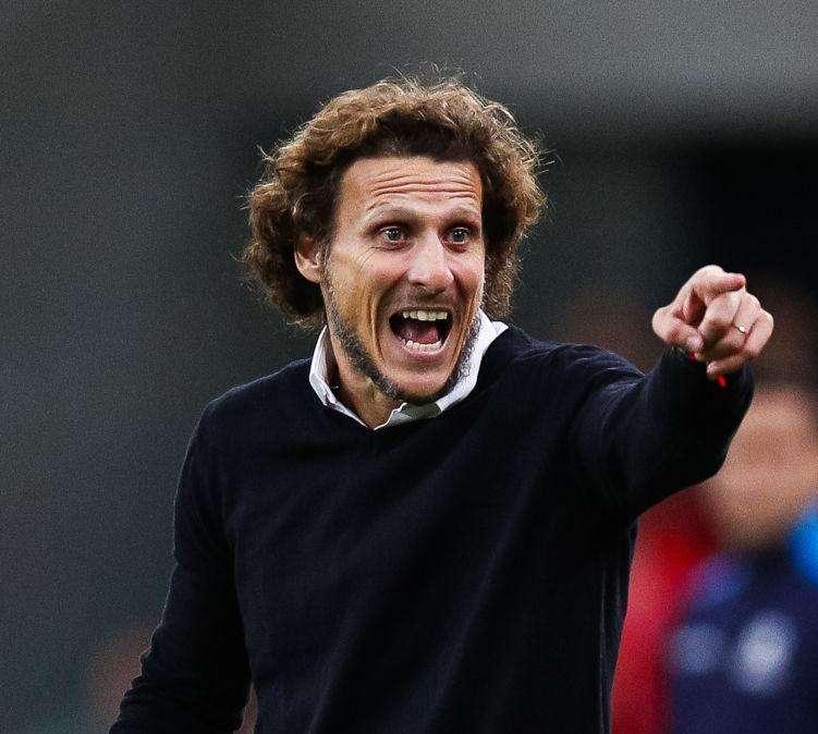 Forlan ci riprova: è il nuovo allenatore dell'Atenas in Uruguay