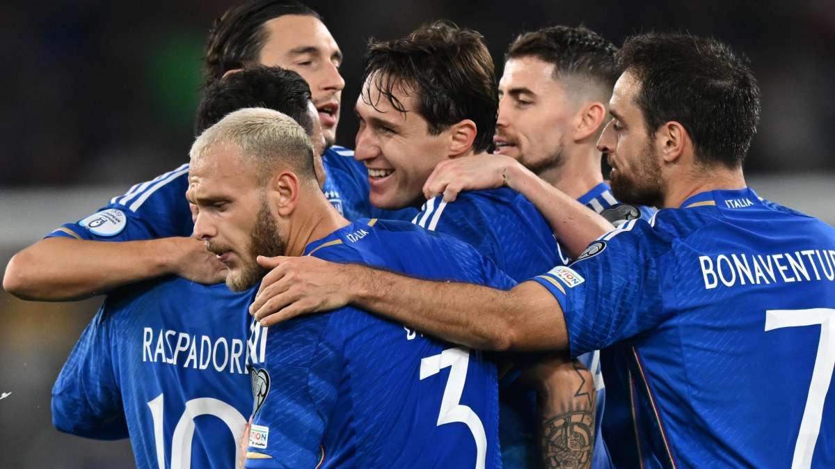 Nations League 2024/25, Italia nel gruppo di ferro: pescati Belgio, Israele e la Francia di Thuram e Pavard. I sorteggi 