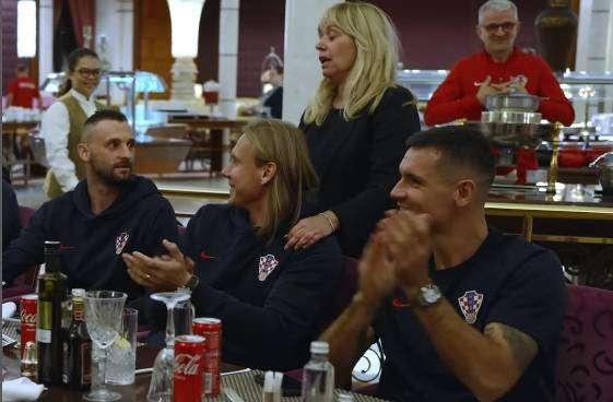VIDEO - Croazia festa per due: Brozovic fa 30, Vida fa 100