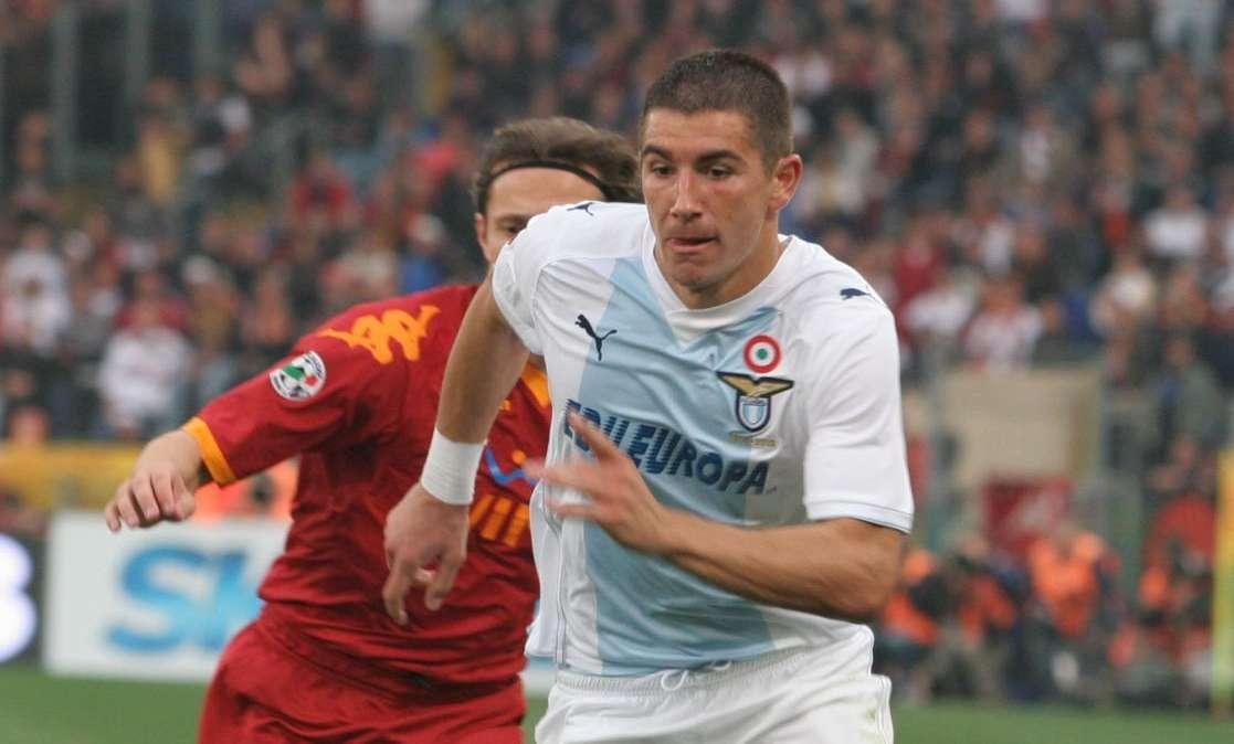 Aleksandar Kolarov, obiettivo pi&ugrave; 'agevole' per la facia sinistra