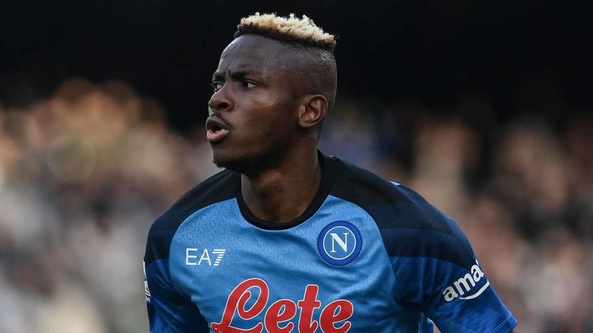 Qui Napoli - Infortunio per Osimhen: l'attaccante lascia il ritiro della Nigeria 