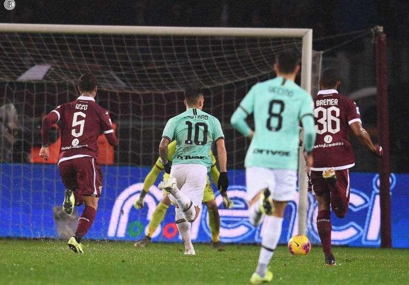 L'Inter tiene aperto il quaderno Scudetto: Lautaro ricorda Aguero (lo sa anche Messi), Zhang esulta dal pub