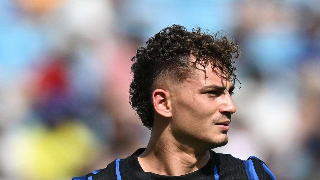 SM - Passo indietro del Cagliari per Sebastiano Esposito: ne approfitta il Parma. Affare in chiusura