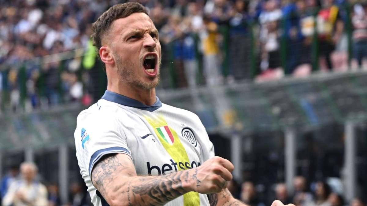 Pagelle TS - Fioccano i 7 e le sufficienze. Arnautovic il migliore, due i bocciati 