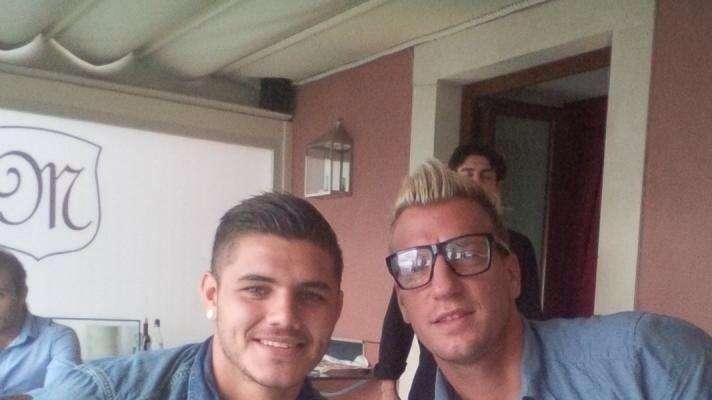 CdS - Maxi Lopez-Icardi, scontro per i figli. L'interista...