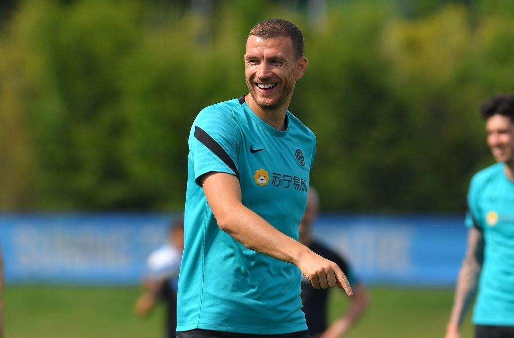 Dzeko ai tifosi bosniaci dopo il pari con la Finlandia: "Ci vediamo a Zenica"