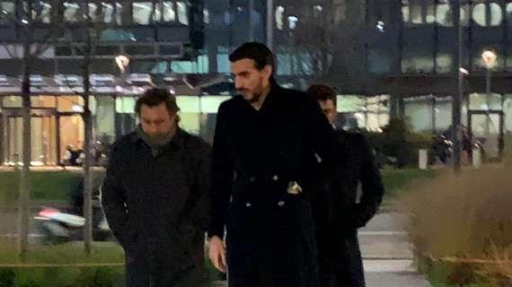 VIDEO - Ore frenetiche in Viale della Liberazione: arrivato anche Crnjar, agente di Asamoah