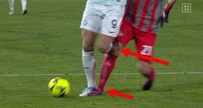 Moviola GdS - Chiriches su Dzeko: intensità non tale da giustificare il rigore