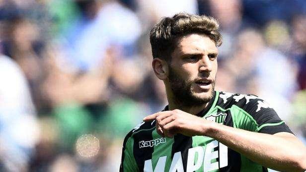 TS - Berardi-Inter, trattativa in discesa. Vertice Ausilio-Carnevali: si è parlato pure di Caprari e Acerbi