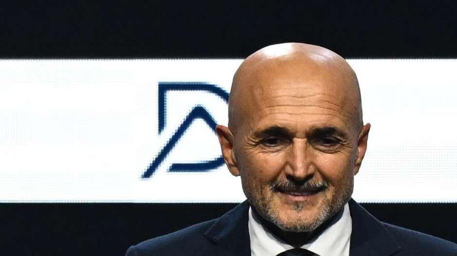Spalletti: "La storia delle scommesse è profonda, ci si indigna ma si pubblicizzano. E sui giovani..."