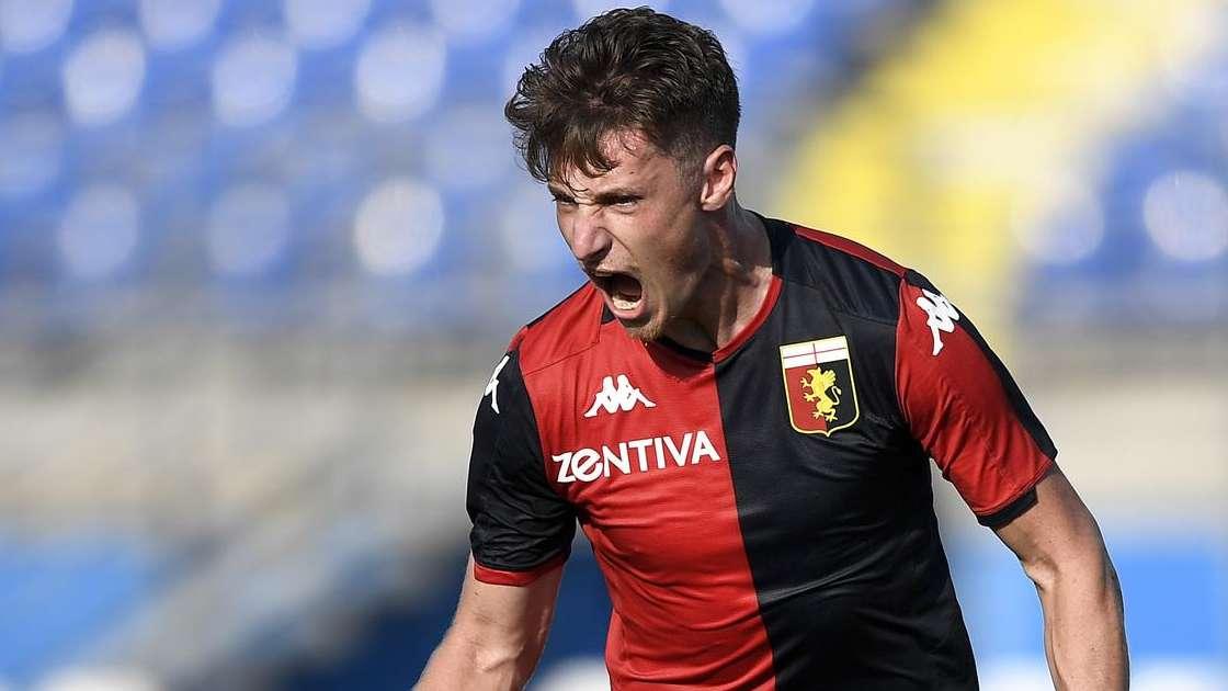 Incontro Raiola-Inter in sede: niente Genoa per Pinamonti. Il futuro dell'attaccante resta da definire 