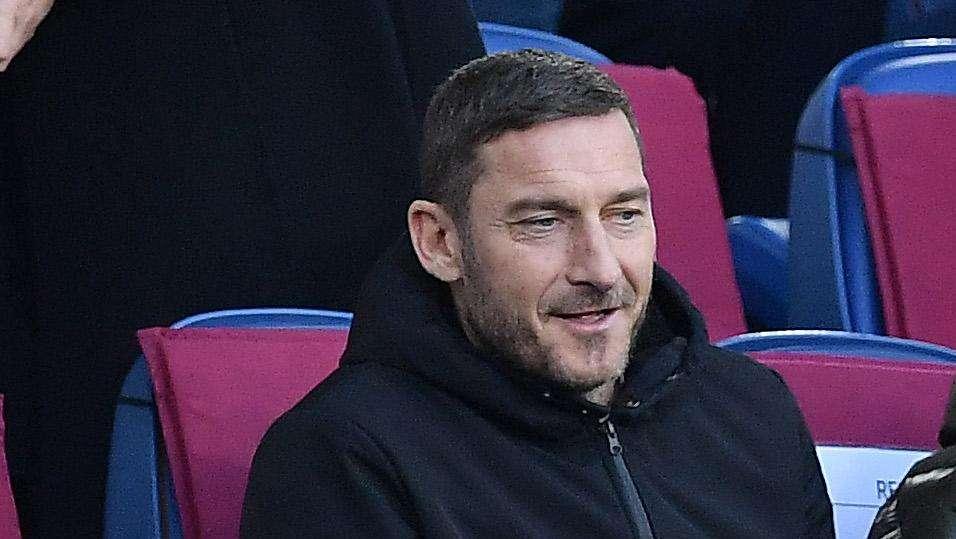 Totti: "Coppa Italia? Sarei felice se la vincesse la Fiorentina. Champions all'Inter, sarebbe bello"