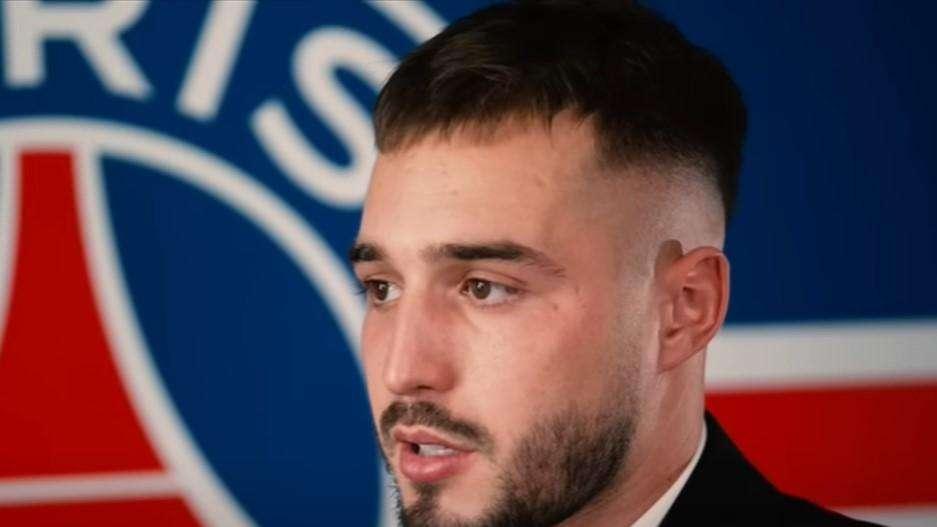 UFFICIALE - Nuovo portiere per il Paris Saint-Germain: arriva l'ex Barça Arnau Tenas